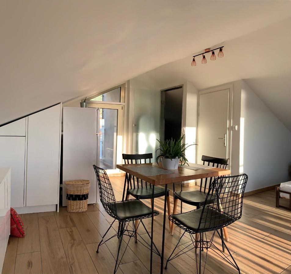 Studio Palerostravel ภายนอก รูปภาพ